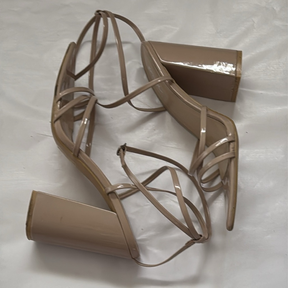 Nasty Girl nude ankle Strappy Prove your point block heel patent sandals‎ Sz 6